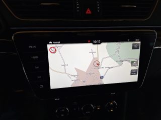 Skoda Superb Kombi 2,0 TDI Laurin & Klement DSG
