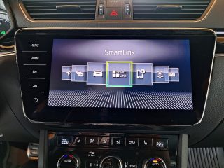 Skoda Superb Kombi 2,0 TDI Laurin & Klement DSG