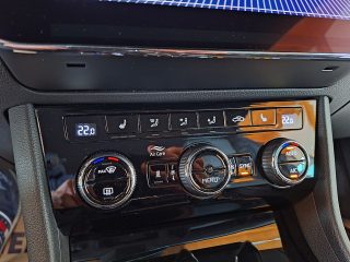 Skoda Superb Kombi 2,0 TDI Laurin & Klement DSG