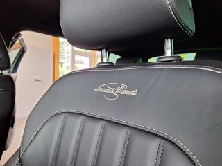Skoda Superb Kombi 2,0 TDI Laurin & Klement DSG