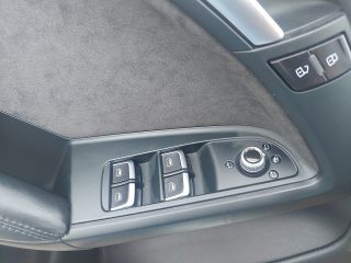 Audi A5 Cabrio 2,0 TDI DPF Aut. S-LINE