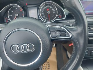 Audi A5 Cabrio 2,0 TDI DPF Aut. S-LINE