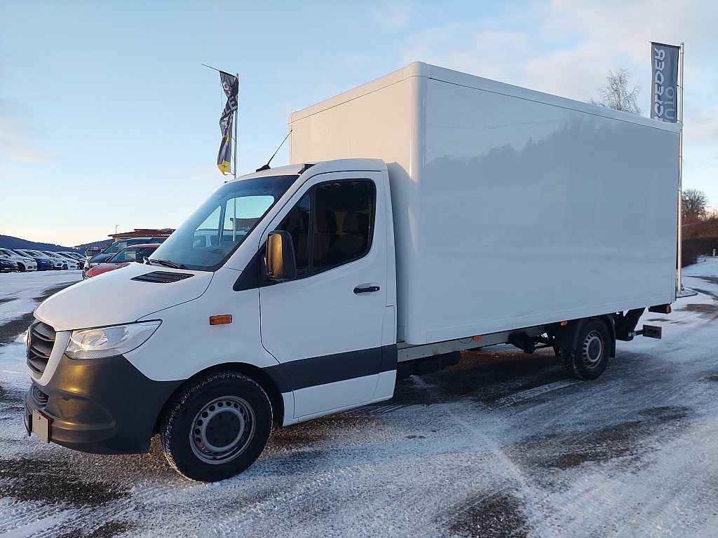 Mercedes-Benz Sprinter 316 CDI 3,5t / 4.325 mm Kofferaufbau mit Ladebordwand