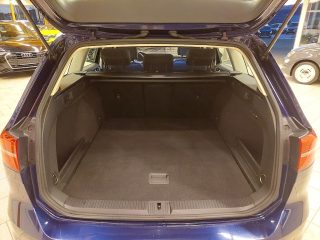 VW Passat Variant Highline 2,0 TDI SCR
