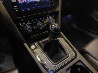 VW Passat Variant Highline 2,0 TDI SCR