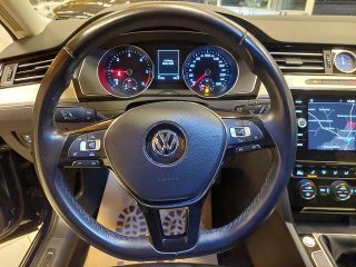 VW Passat Variant Highline 2,0 TDI SCR