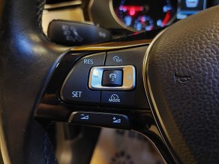 VW Passat Variant Highline 2,0 TDI SCR