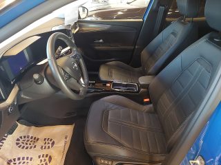 Opel Mokka-e Elektromotor 50kWh Euro6d -3 Phasig 100 kW Elegance-e