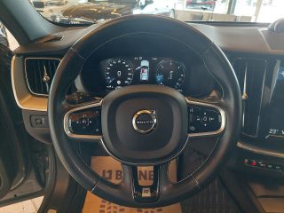 Volvo XC60 D5 R-Design AWD Geartronic