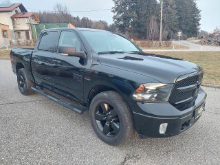 Dodge Ram 1500 HEMI