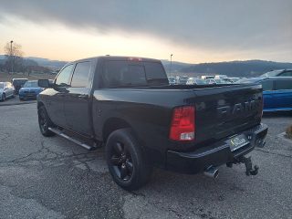 Dodge Ram 1500 HEMI