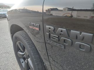 Dodge Ram 1500 HEMI