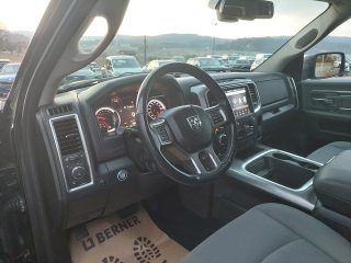 Dodge Ram 1500 HEMI