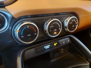 Fiat 124 Spider Lusso 1,4 Turbo Multi Air
