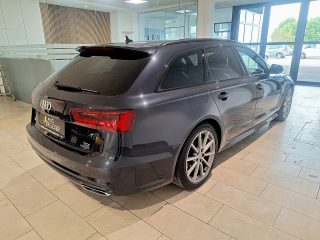 Audi A6 Avant 3,0 TDI clean Diesel Quattro *S-tronic*S-line*