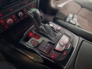 Audi A6 Avant 3,0 TDI clean Diesel Quattro *S-tronic*S-line*
