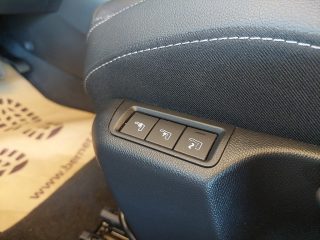 Opel Mokka-e Elektromotor 50kWh Euro6d -3 Phasig 100 kW Elegance-e