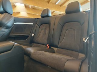 Audi A5 Cabrio 2,0 TDI DPF Aut. S-LINE