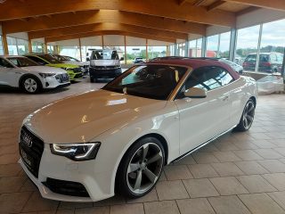 Audi A5 Cabrio 2,0 TDI DPF Aut. S-LINE