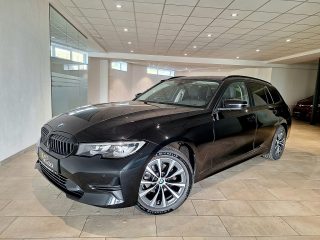 BMW 318d 48 V Touring Aut. Sportpaket