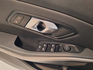 BMW 318d 48 V Touring Aut. Sportpaket