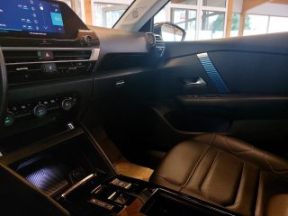 Citroën e-C4 136 50kWh Shine Edition