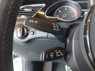 Audi A5 Cabrio 2,0 TDI DPF Aut. S-LINE
