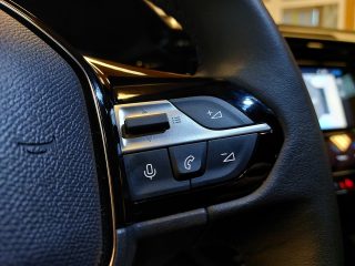 Peugeot 308 SW BlueHDi 130 S&S EAT8 Allure