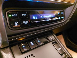 Toyota Auris 1,8 VVT-i Hybrid Edition 45