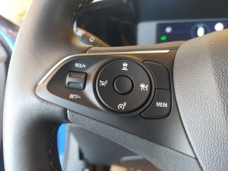 Opel Mokka-e Elektromotor 50kWh Euro6d -3 Phasig 100 kW Elegance-e