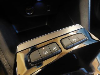 Opel Mokka-e Elektromotor 50kWh Euro6d -3 Phasig 100 kW Elegance-e