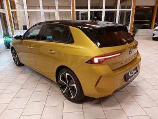 Opel Astra 1,2 Turbo GS