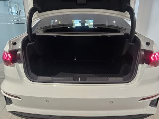 Audi A3 35 TFSI *S-LINE* AUTOMATIK