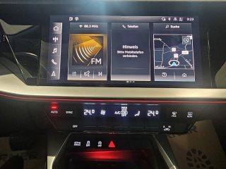 Audi A3 35 TFSI *S-LINE* AUTOMATIK