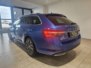 Skoda Superb Kombi 2,0 TDI Laurin & Klement DSG