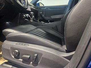 Skoda Superb Kombi 2,0 TDI Laurin & Klement DSG