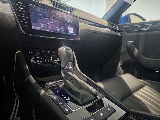 Skoda Superb Kombi 2,0 TDI Laurin & Klement DSG
