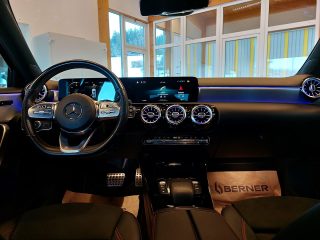 Mercedes-Benz A 200 d Aut. *AMG-LINE*