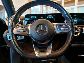 Mercedes-Benz A 200 d Aut. *AMG-LINE*