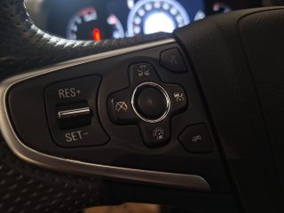 Opel Insignia OPC 2,8 V6 Turbo *ALLRAD* *TOP Zustand*